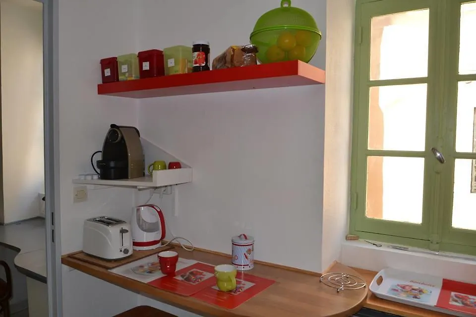 Studio Avignon Centre le Saint Pierre